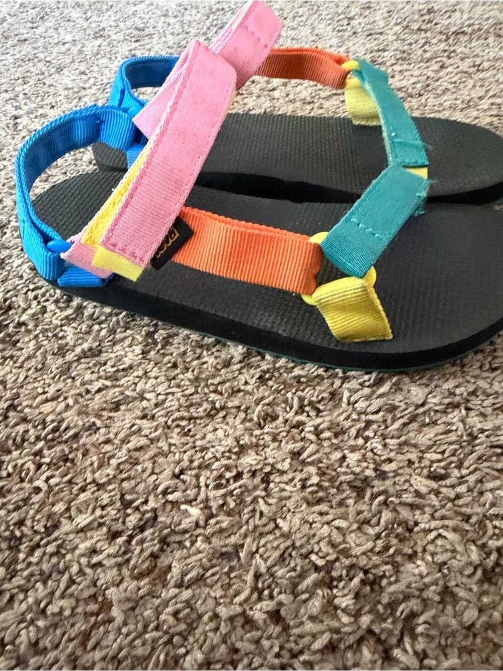 Teva colorful kids